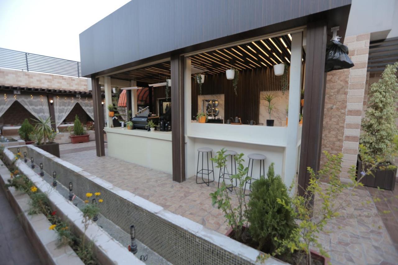 Broad Almkan Apart Hotel 塔伊夫 外观 照片