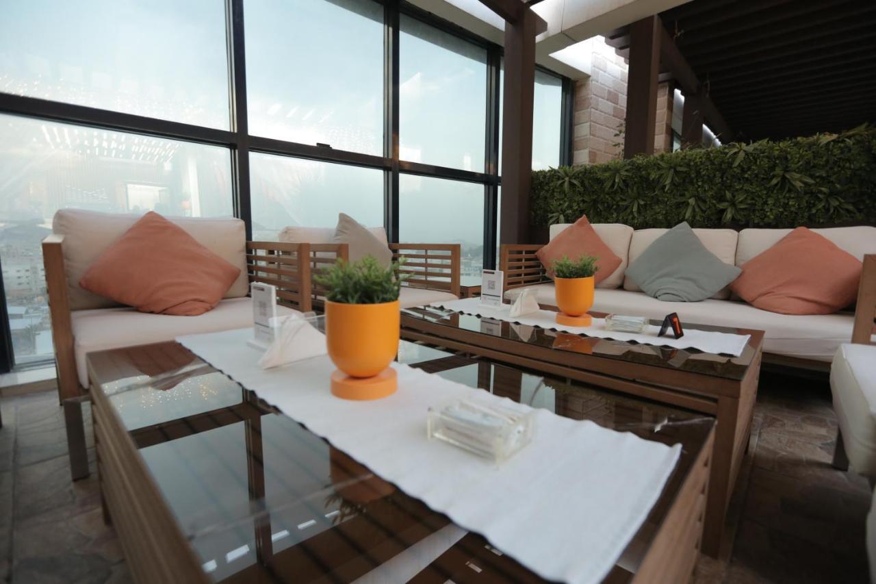 Broad Almkan Apart Hotel 塔伊夫 外观 照片