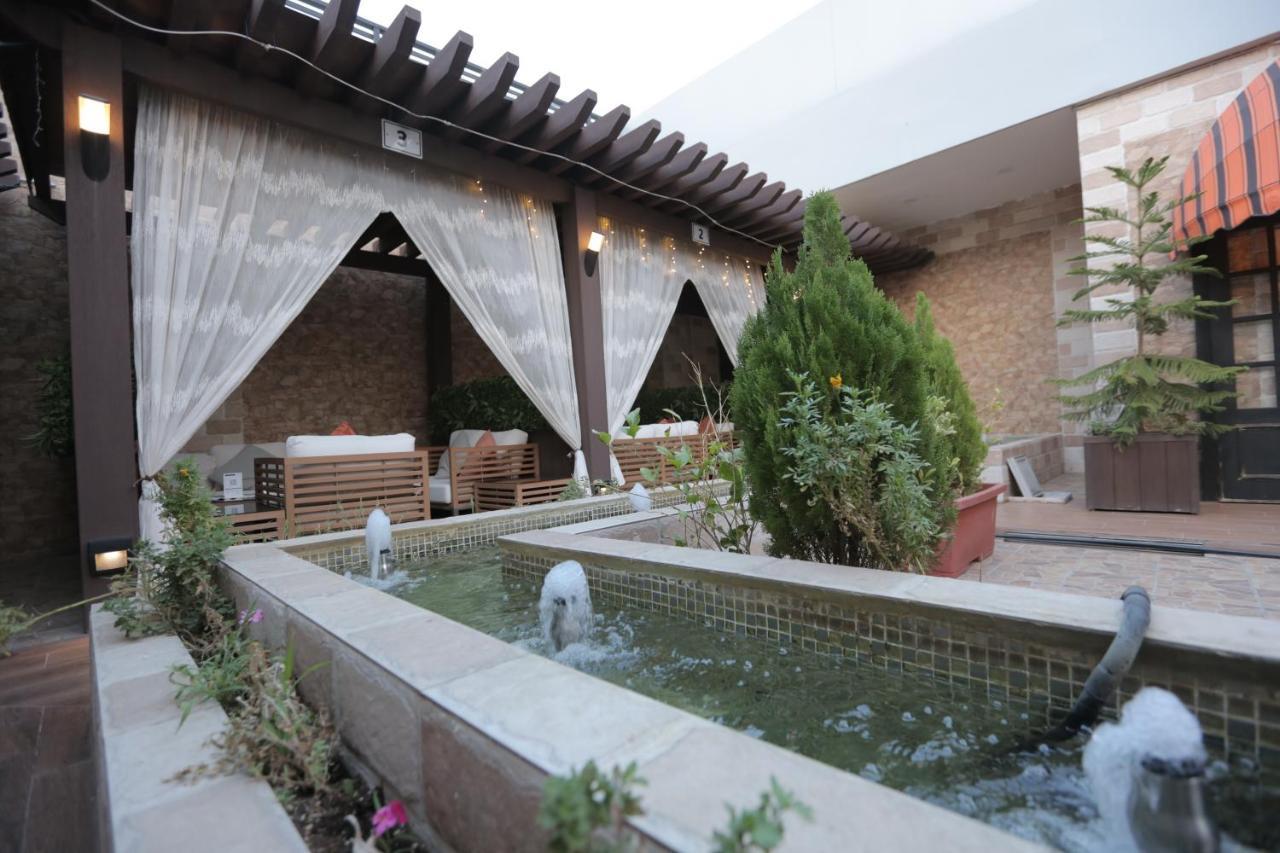 Broad Almkan Apart Hotel 塔伊夫 外观 照片