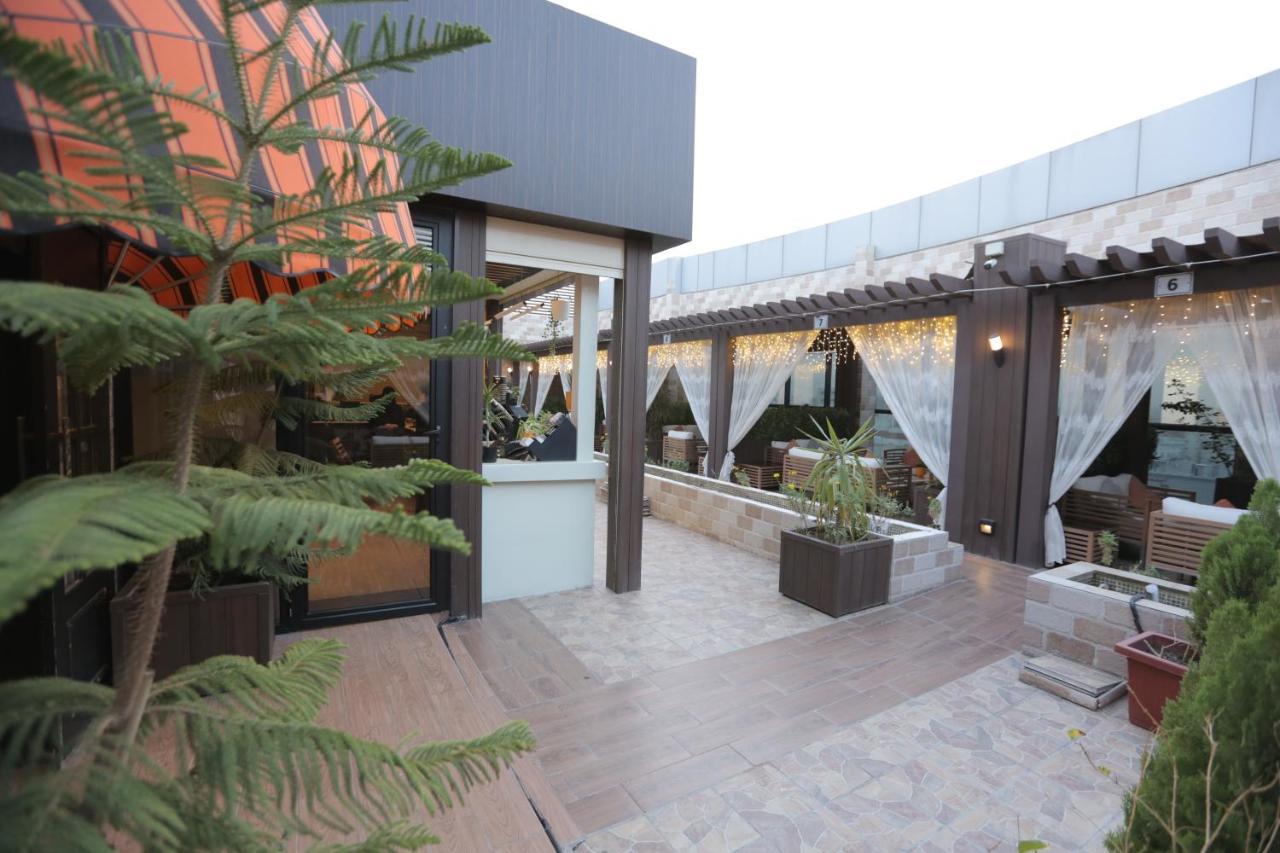 Broad Almkan Apart Hotel 塔伊夫 外观 照片