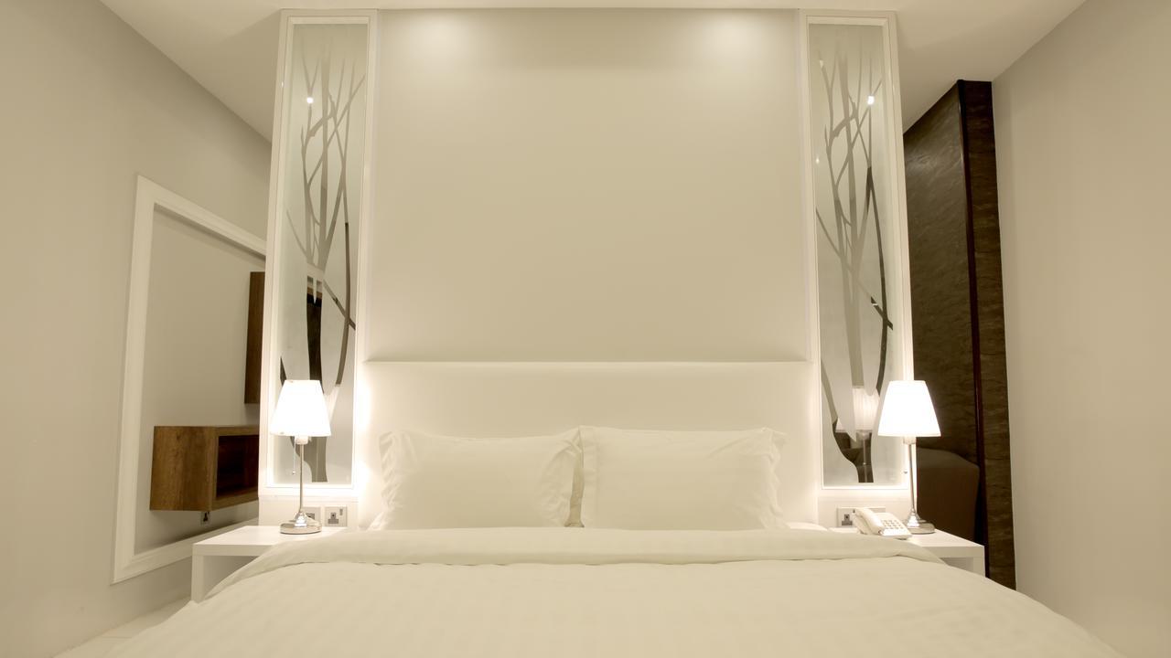Broad Almkan Apart Hotel 塔伊夫 外观 照片