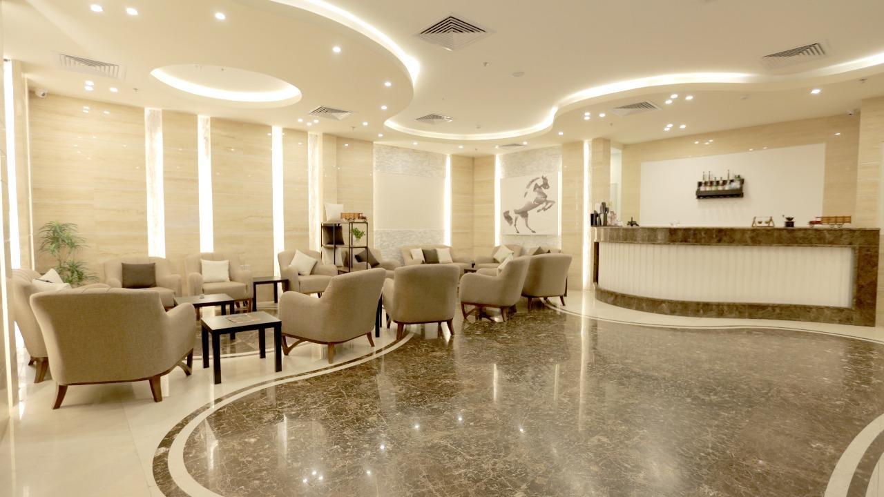 Broad Almkan Apart Hotel 塔伊夫 外观 照片